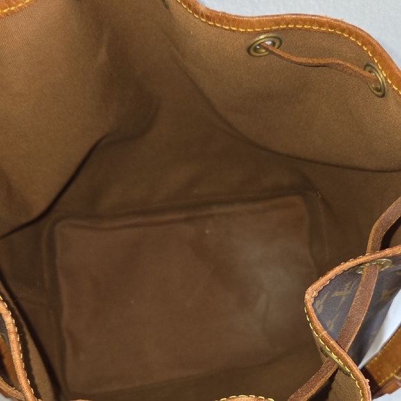 Louis Vuitton Noe Brown Monogram Bucket Bag with Tan Trim - Picture 11 of 11